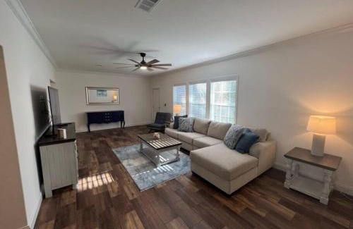 Crystal River House | Relax at Crystal River Highrise with Inviting Hot Tub Features