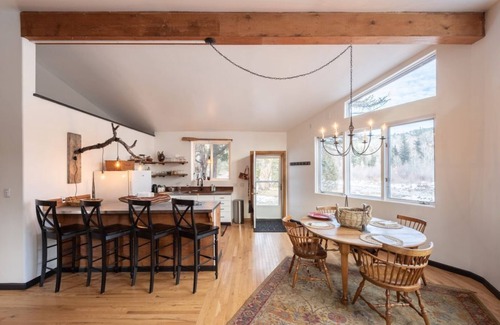 Carbondale Cottage | Idyllic Crystal River Nest | Riverside Fishing Retreat