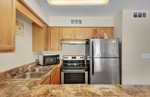 Crystal Beach Condo | Crystal Sands Condo, Directly on the Beach