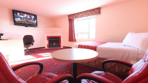 Leduc Hotel | Convenient Crystal Star Inn Edmonton Airport with Free Shuttle