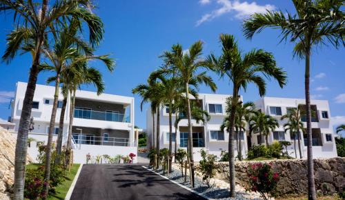 Miyakojima Apartment | Relax at Crystal Villa Imgya: Poolside Retreat with 8.4/10