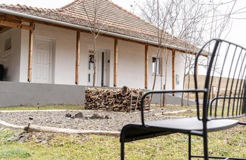 Szanda Apartment | Csücsök Apartman - Franciska lak