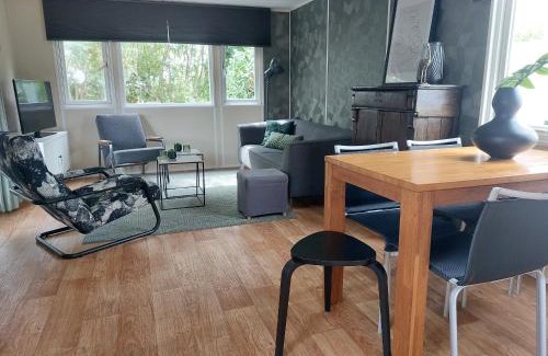 Abbestede Ski Chalet | Discover CS 48 - Vakantiepark Callassande with Pool & Pets
