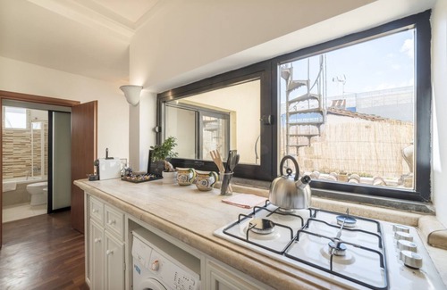 Rione V Ponte Apartment | CS Campo de'Fiori/Navona Terrace apartment