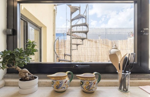 Rione V Ponte Apartment | CS Campo de'Fiori/Navona Terrace apartment