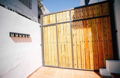 Sagrado Corazon Apartment | Impressive Colonial 1BR Apartment with Spa & Parking