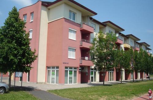 Bukfurdo Apartment | Top-Rated Csabai Apartman for Your Next Getaway