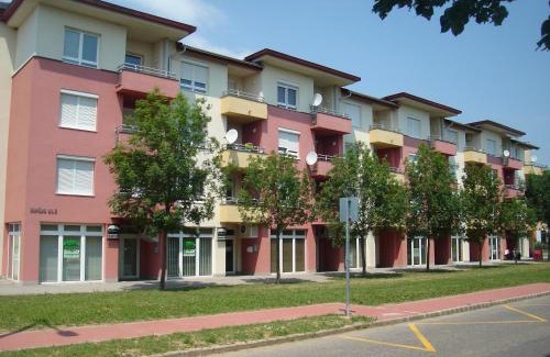 Bukfurdo Apartment | Top-Rated Csabai Apartman for Your Next Getaway