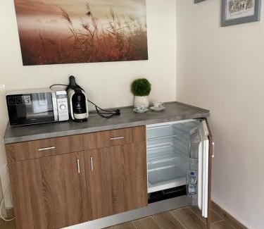 Szerencs Apartment | Guest Rated 10/10: Csalogány Vendégház with Family Amenities