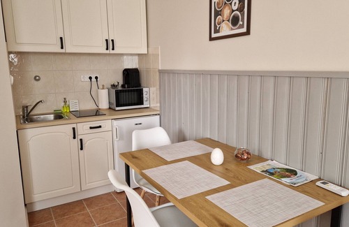 Zalakaros House | Peaceful Ground-Floor Apartment for Couples Near Spa