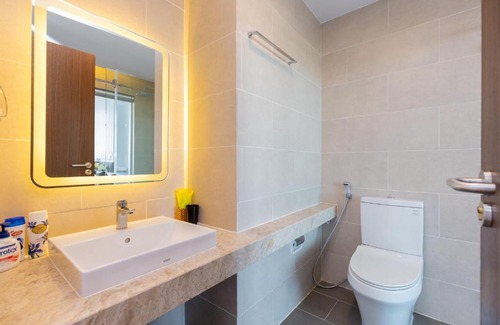 Vung Tau Apartment | CSJ Hotel Vung Tau: Ocean View with Pool & Breakfast