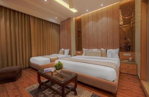 Amritsar Resort | CSJS Inn Hotel: Family-Friendly Stay with Breakfast Included