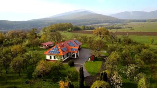 Mogyoroska House | Top-Rated Csonkás Kúria Vendégház in Scenic Zemplén