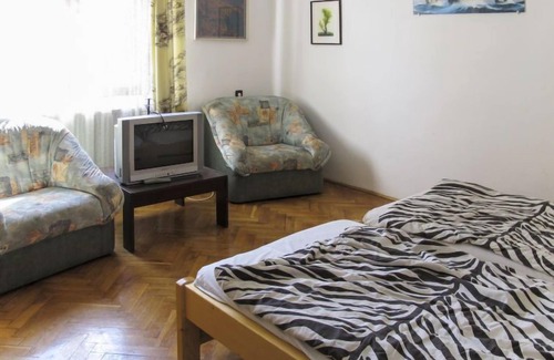 Balatonalmadi House | Unforgettable Csonka by Interhome: Pet-Friendly Oceanfront Retreat