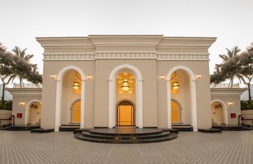Coimbatore Resort | Relaxing CSR Landmark Resorts with Pool and Family Amenities