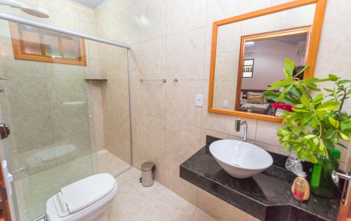 Pirenopolis Cabin | Discover CT Vila Raiza Goulão: Family-Friendly Retreat