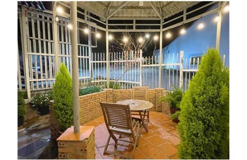 Phuong 10 Apartment | Cozy Weekend Homestay with Family-Friendly Amenities
