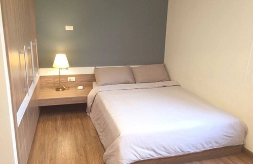 Thanh Oai House | Relax at Cu Cach's House: Pool, Spa & Family Amenities