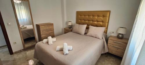 Andujar Apartment | Pet-Friendly Cuadro de la Virgen - Highly Rated Stay