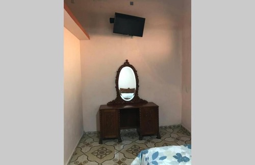 Centro Apartment | Cozy Cuarto 4: Pet & Child Friendly Retreat Awaits