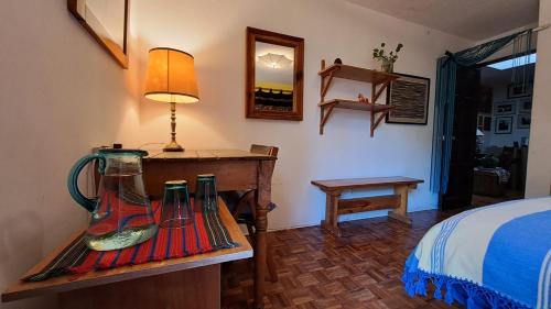 Coyoacan House | Inviting Room Near ITAM & UNAM with Kitchen & Breakfast