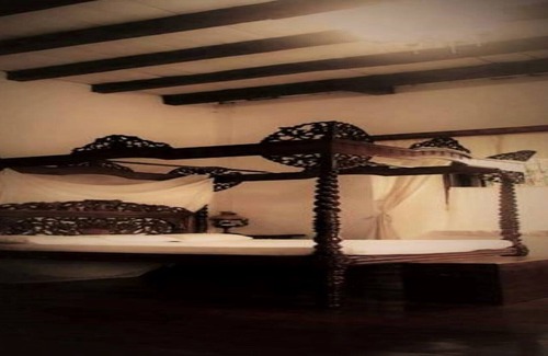 Vigan Hotel | Cozy Cuarto Pequeno: Deluxe Double Room with Twin Beds