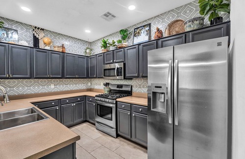 Gilbert House | Beautiful Cuban-Inspired Rental in Gilbert's Heart