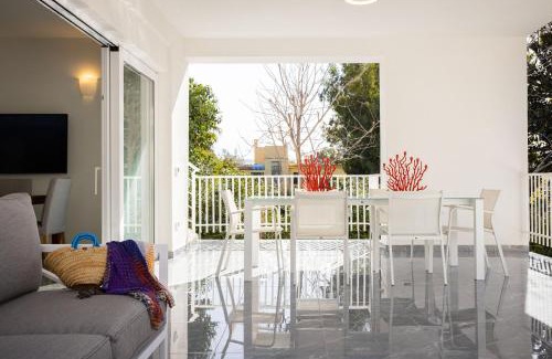 Mondello Apartment | Discover Cube 67 - Terrace: Rated 9.3, Family-Friendly Stay