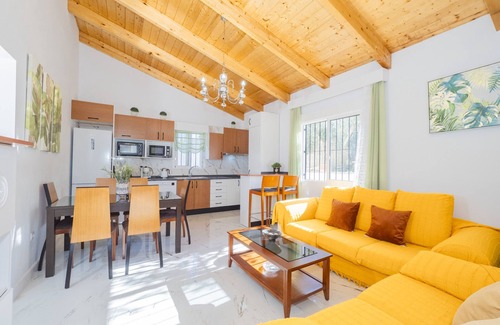 Alhaurin el Grande Cottage | Explore Cubo's Casa Rural: Private Pool & Ocean View Retreat