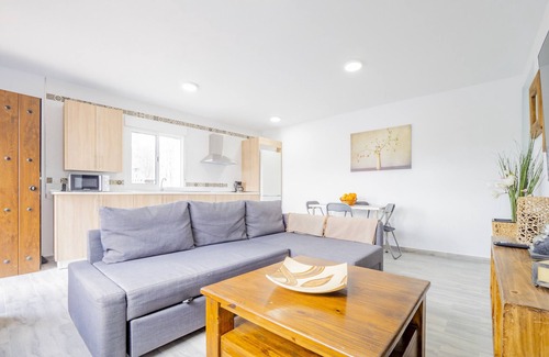 Cartama Cottage | Discover Cubo's Casita de Bolaño with Free Wifi & Pool