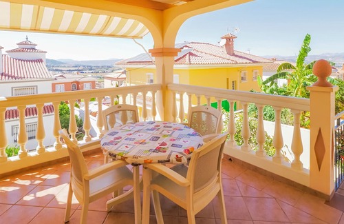 Alhaurin de la Torre House | Cubo's Chalet de La Abuela / private pool / free wifi