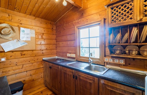 Coin Cottage | Discover Cubo's Coin: Private Pool & Nature Retreat