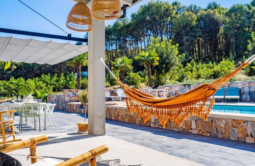 Alhaurin el Grande Cottage | Discover Cubo's El Parador de la Sierra with Private Pool