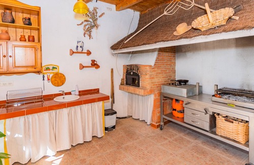 Pinos de Alhaurin Cottage | Relax at Cubo's Finca Las Cuatro Lunas with Spa & Pool