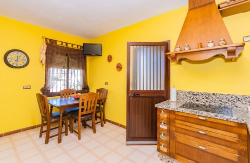 Pinos de Alhaurin Cottage | Relax at Cubo's Finca Las Cuatro Lunas with Spa & Pool