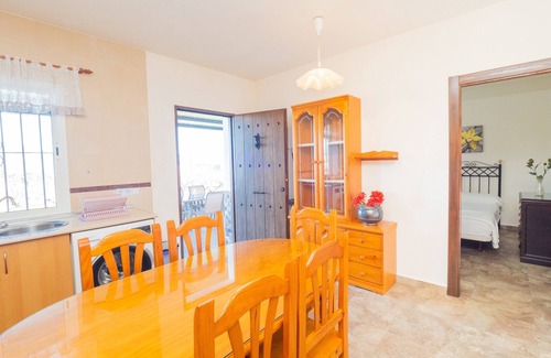Alhaurin de la Torre Cottage | Discover Cubo's Finca La Higuera: Private Pool & Spa