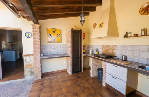 Alhaurin el Grande Cottage | Experience Cubo's Finca Los Dragos with Pool and Spa