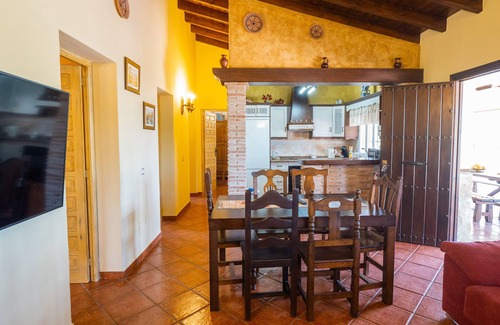 Alhaurin el Grande Cottage | Experience Cubo's Finca Los Dragos with Pool and Spa