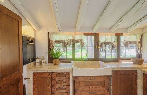Coin Cottage | Experience Nature at Cubo's Finca La Fuente del Pedregal