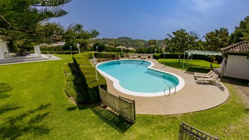 Torremolinos Villa | Cubo's Villa Galemar Torremolinos Pool & Padel