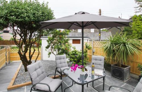 Borth-y-Gest House | Family-Friendly Cuckooland: 4-Star Stay with Top Ratings