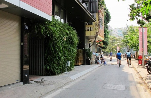 Yen Phu Apartment | Discover Cucku Yen Hoa - Cozy Watermelon Room Escape