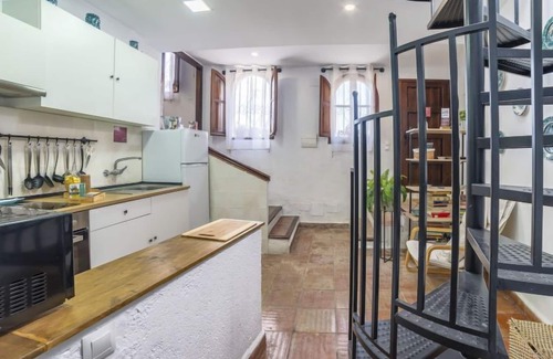 Sacromonte House | Experience Cueva de Lindaraja: Rated 9.6, With Spa & Breakfast