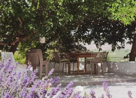Baza Villa | Family-Friendly Cueva OTTO with Ocean Views & Pool