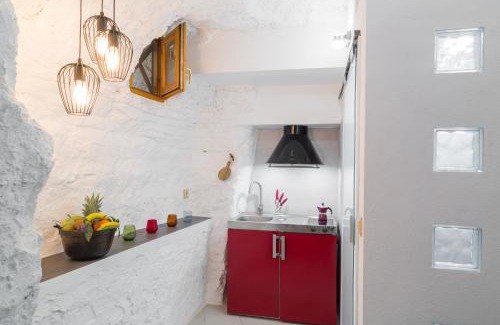 Valtierra House | Experience Comfort at Cuevas de las Bardenas Hotel