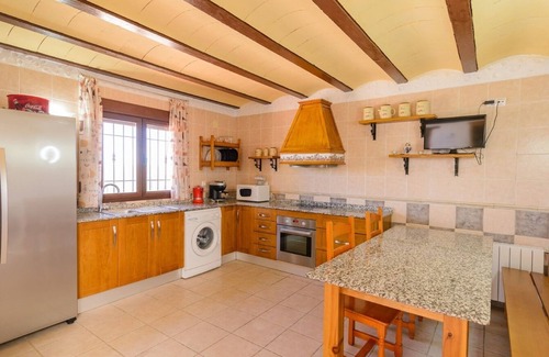 Fontanar Villa | Discover Cuevas El Mirador Pozo Alcón with Private Pool & Spa