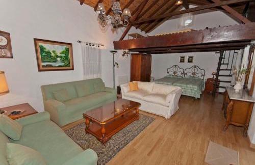 Teror House | Child-Friendly Retreat at Cuevas Morenas - Book Your Stay