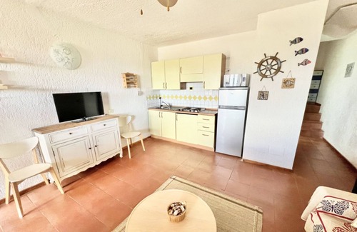 Cugnana Verde Apartment | Cozy Cugnana Verde Apartment with Sea View & Pool
