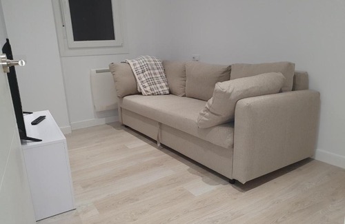 La Coruna Apartment | Family-Friendly Cuki: Top-Rated Stay with Hot Tub Access