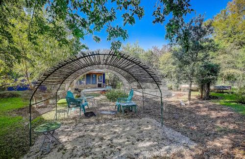 Crestview House | Pet Friendly Cullen Retreat: Ideal for Family Getaways